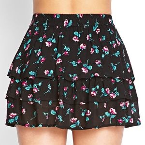 FOREVER 21 Tiered Floral Mini Skirt - Sz S
